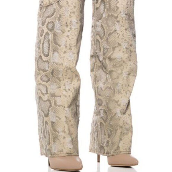 AZALEA WANG" SNAKESKIN REBBELLION " TAN SNAKE SKIN FOLD OVER BOOT(BRAND NEW!!!! - Picture 1 of 7